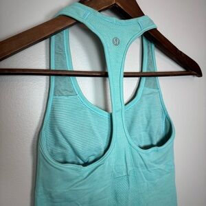 Lululemon Ebb & Flow Racerback Tank Top Womens 4 Mint Green Blue Shelf Bra Yoga
